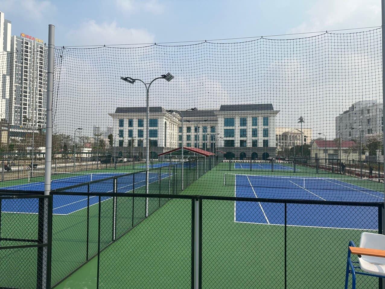 sân tennis Lan Anh