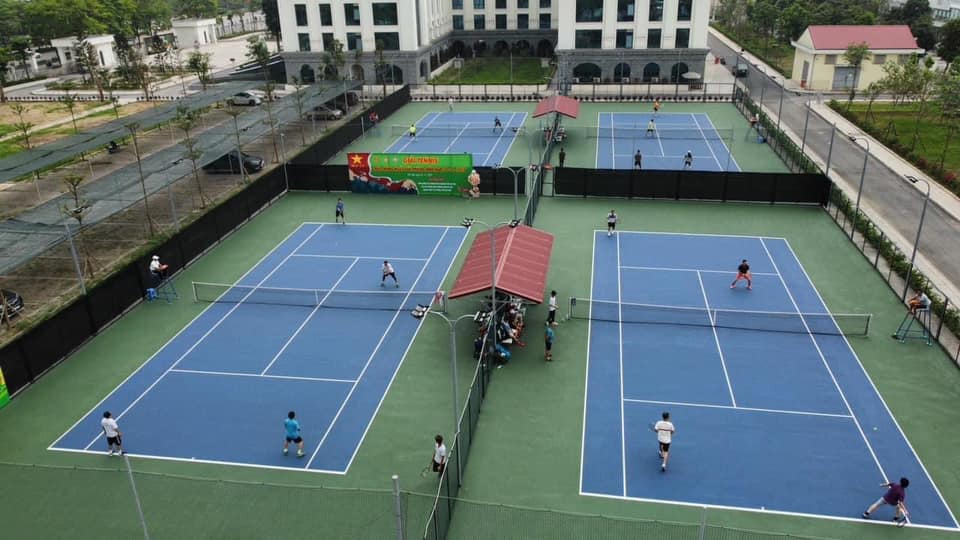 sân tennis Lan Anh