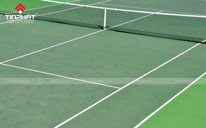 Kích thước sân tennis cần được xây dựng theo tiêu chuẩn của Liên đoàn Quần vợt Thế giới