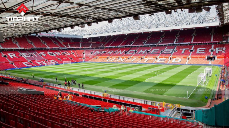 Sân bóng đá Old Trafford