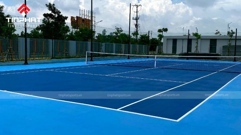 Toàn bộ khu vực sân tennis