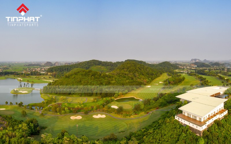 Sân golf Hoàng Gia (Royal Golf Club)