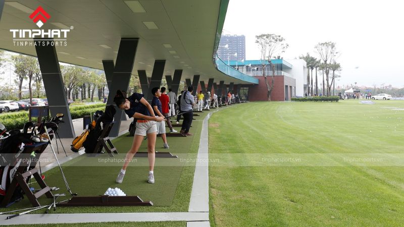 Sân tập golf Hà Đông