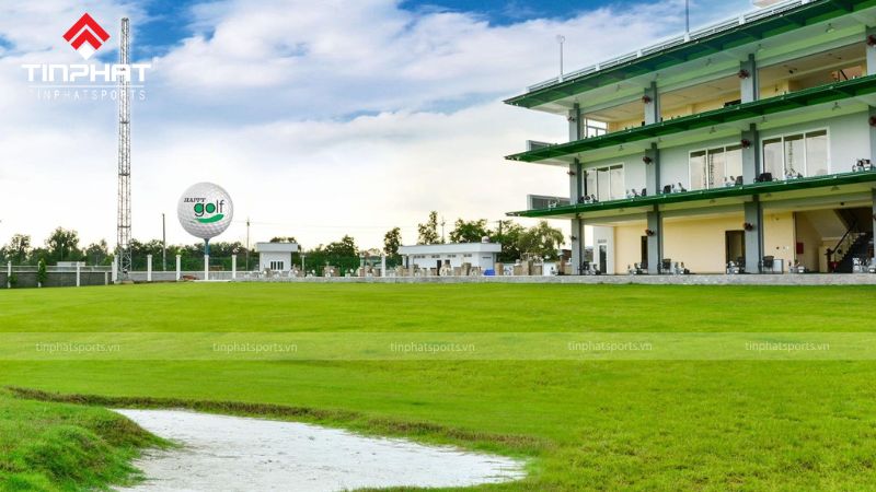 Sân tập golf ở Sài Gòn Happy Golf