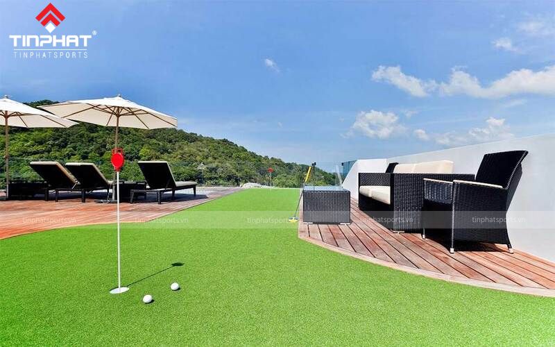 Lựa chọn sân cỏ nhân tạo chuyên dùng cho sân golf để đạt được hiệu quả thẩm mỹ cao