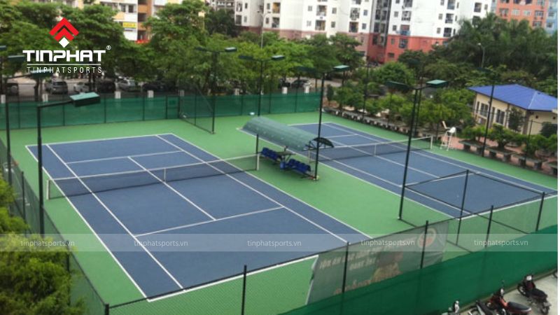 Sân Tennis Hòa Phú là địa điểm quen thuộc của cộng đồng người yêu tennis khu vực