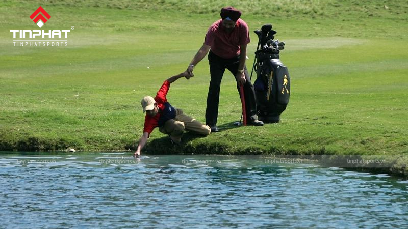 Water hazards (Hố nước)