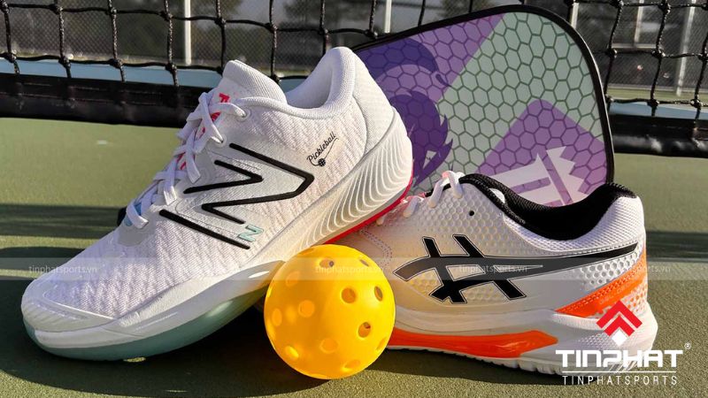 Giày pickleball cần đảm bảo sự thông thoáng, giúp chân luôn khô ráo và thoải mái