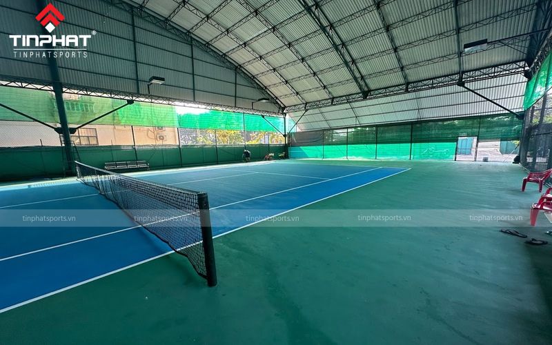 Sân Tennis Mái Che 18D Cộng Hòa