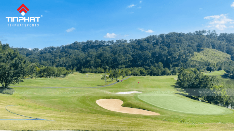 Sân golf Sam Tuyền Lâm Golf & Resorts