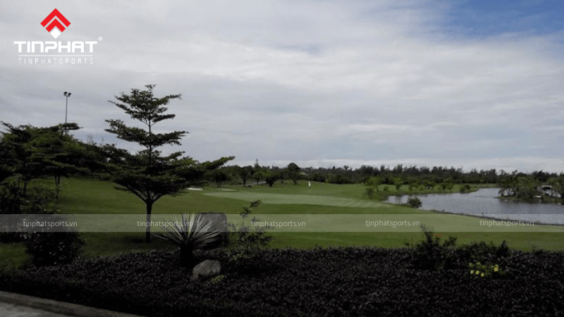 Sân golf Cửa Lò