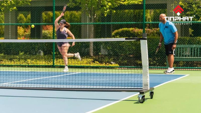 Lưu ý khi sử dụng và bảo quản trụ lưới pickleball