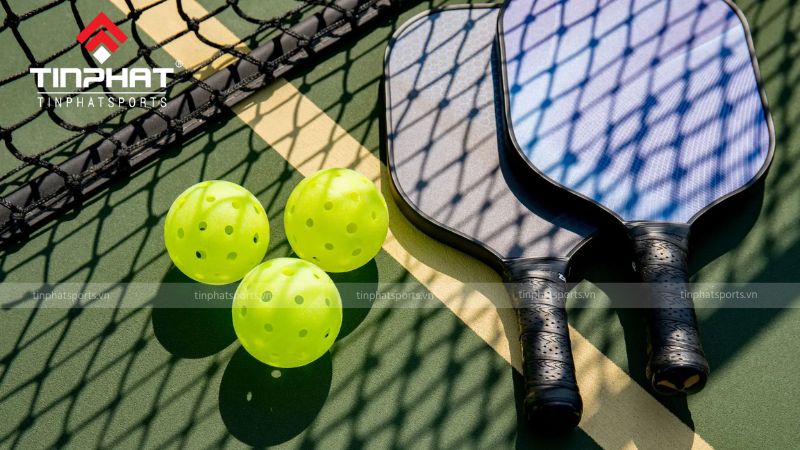 Pickleball là môn thể thao mới nổi và đang phát triển nhanh chóng, đặc biệt là ở Bắc Mỹ