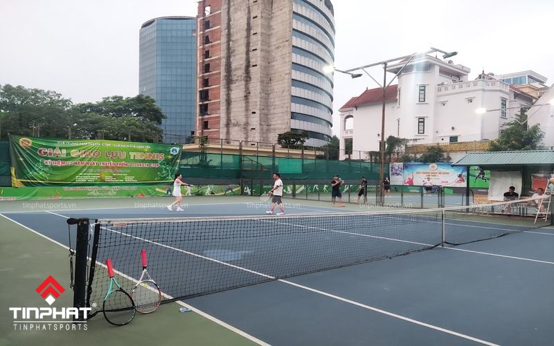 Sân Tennis Làng Quốc Tế Thăng Long