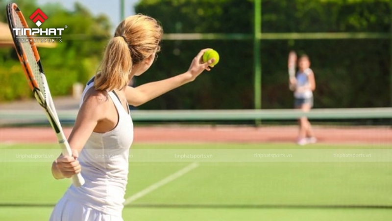 Hướng dẫn xác định tầm nhìn khi mở vợt tennis