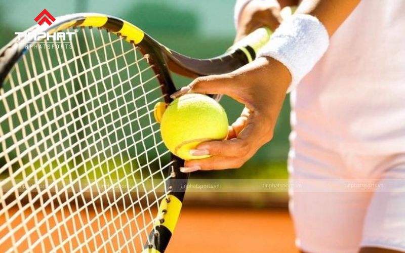 Cách cầm vợt tennis