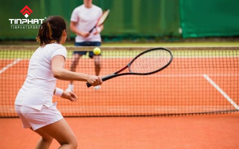 Tennis cũng có những yêu cầu và thách thức riêng