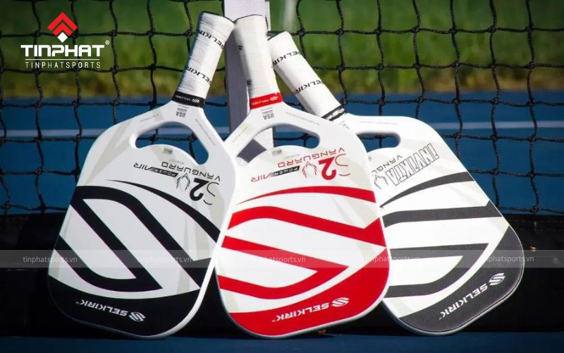 Lựa chọn vợt Pickleball Selkirk có trọng lượng phù hợp