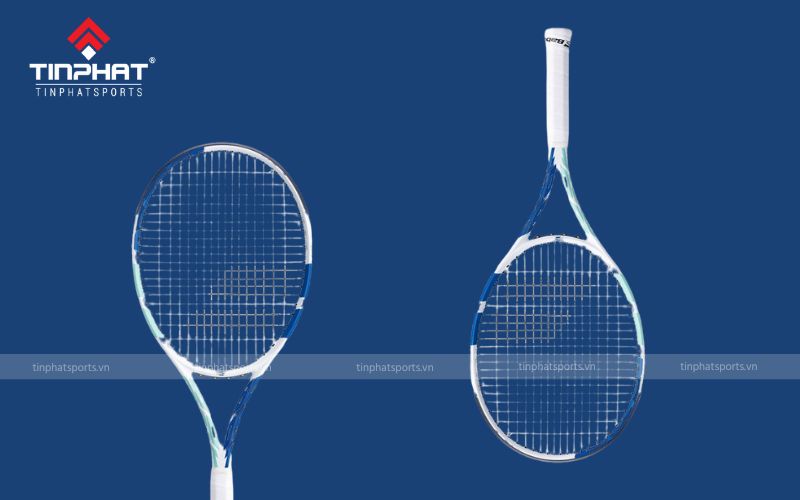 Vợt tennis trợ lực có dây cước mềm, đường kính nhỏ và độ đàn hồi cao