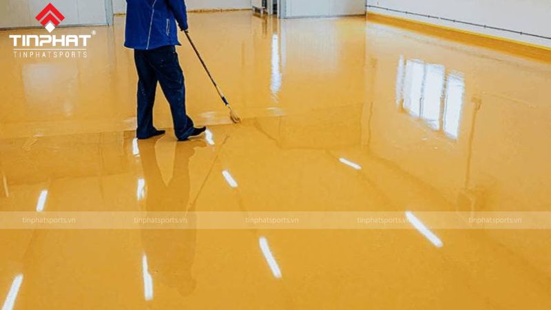 Sơn sàn PU (Polyurethane) là một loại sơn phủ được tạo ra từ phản ứng hóa học giữa polyol và isocyanate