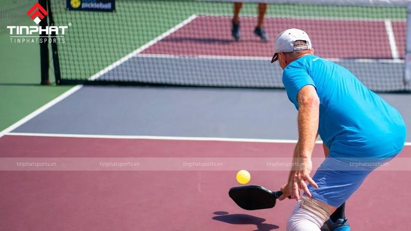 Backhand Pickleball Slice: Nghệ Thuật Đánh Bóng Tinh Tế