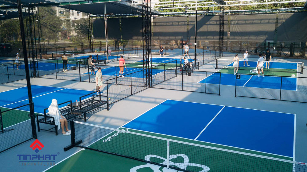 Sân pickleball chuyên nghiệp bằng sơn Actylic