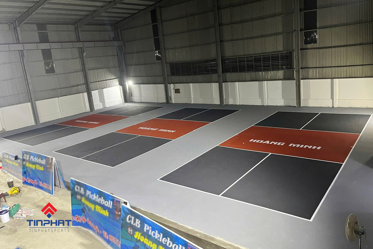 Chi phí đầu tư sân Pickleball có mái che chi tiết 2025 2 Chi phí làm nền sân pickleball có mái che