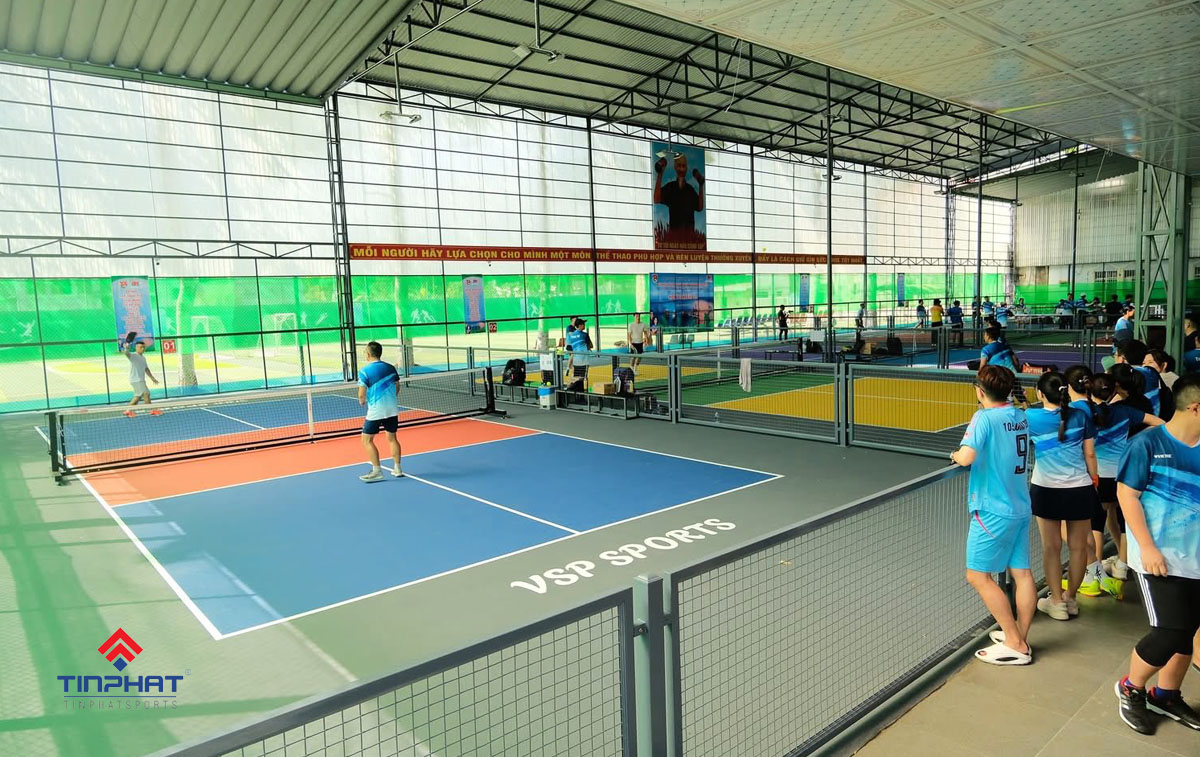 Kinh doanh sân pickleball: Chi phí, lợi nhuận, hoàn vốn 5 Chi phí vận hành sân pickleball
