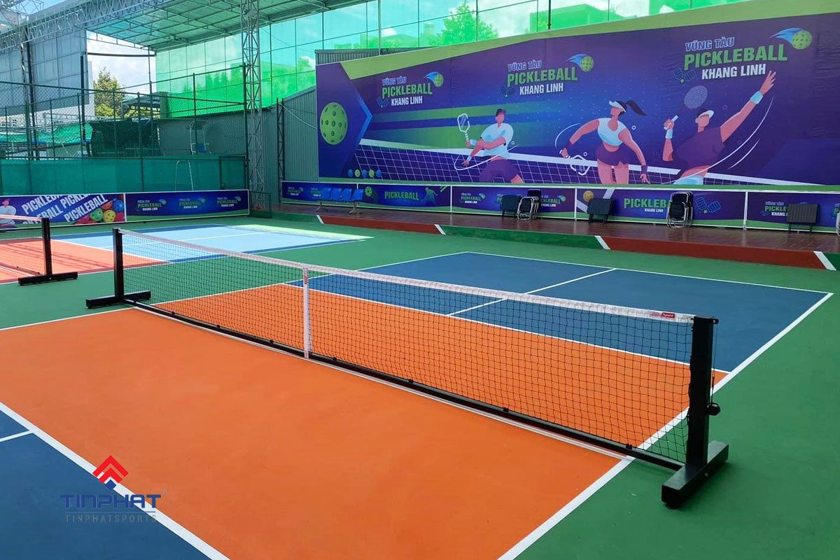Màu sân pickleball trong nhà